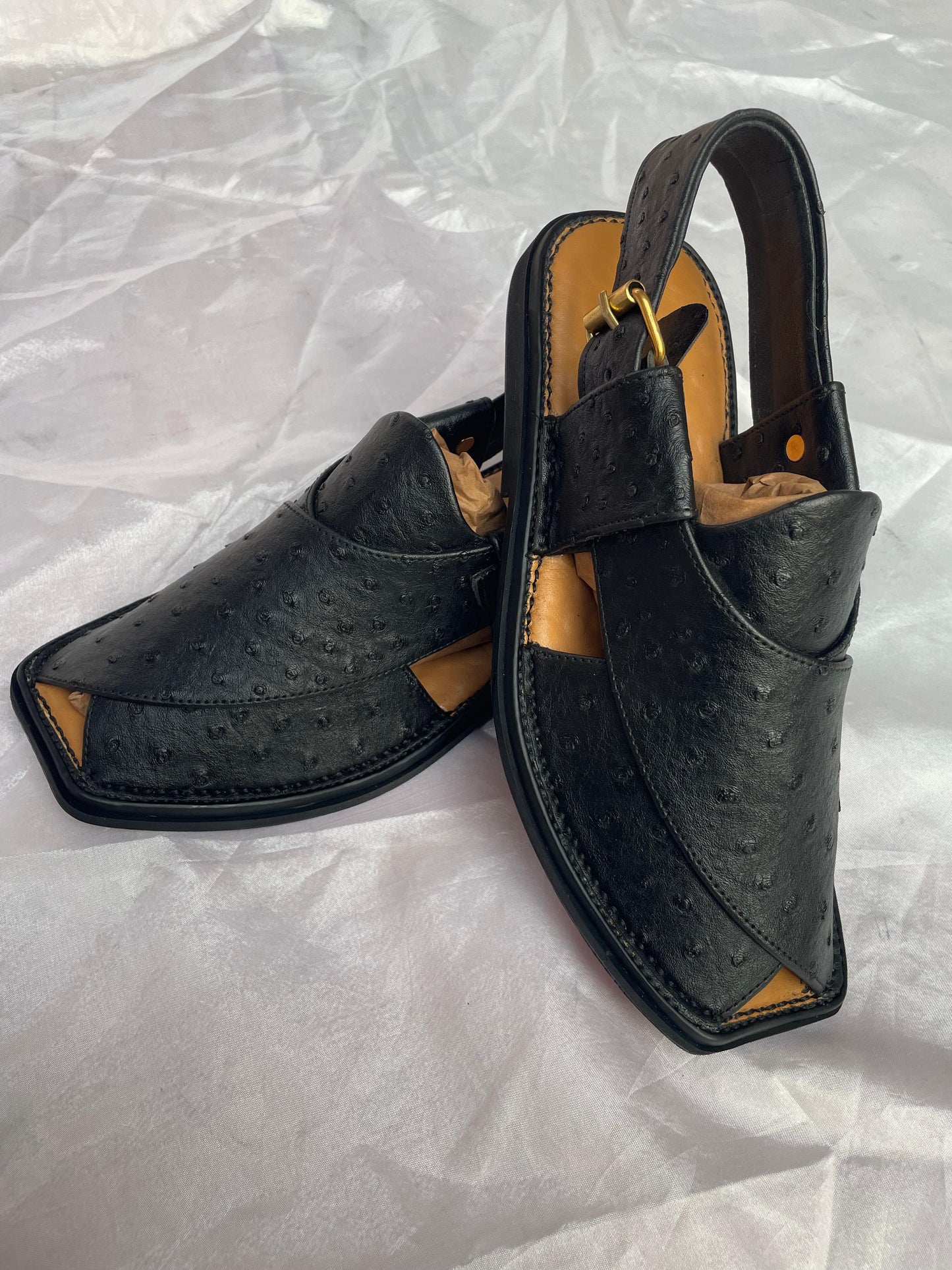 Traction shape Medicated Peshawari Chappal (Black)