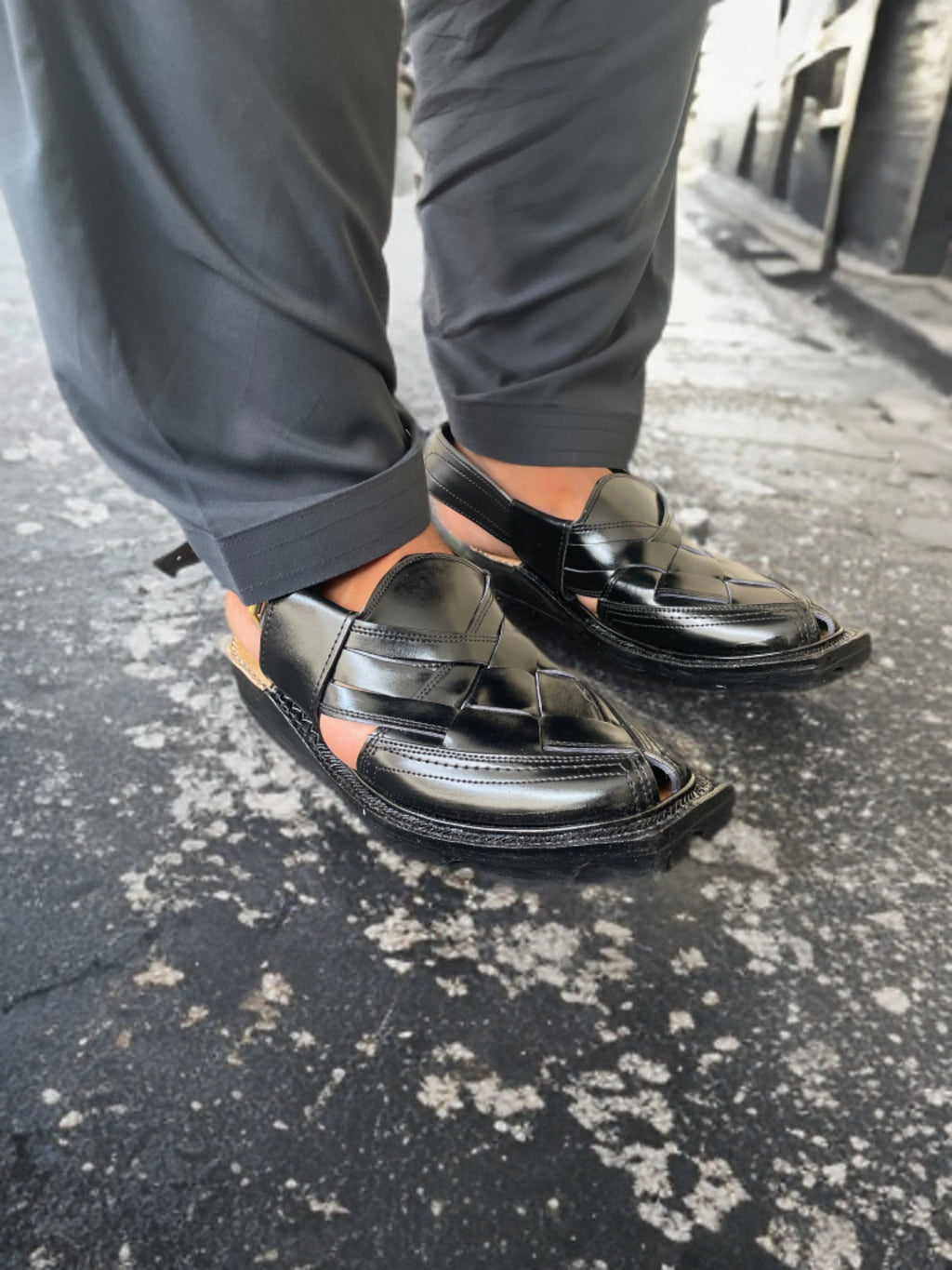 Norozi Medicated Chappal (BLACK )