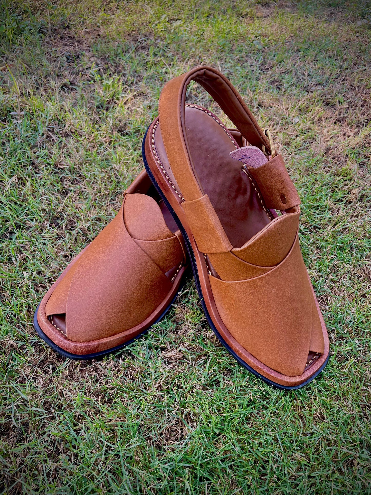 Round Shape Medicated Chappal (Akhrot)